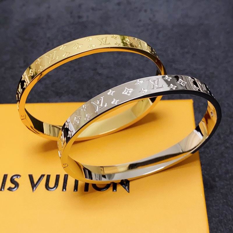 LV Bracelet 03lyr303